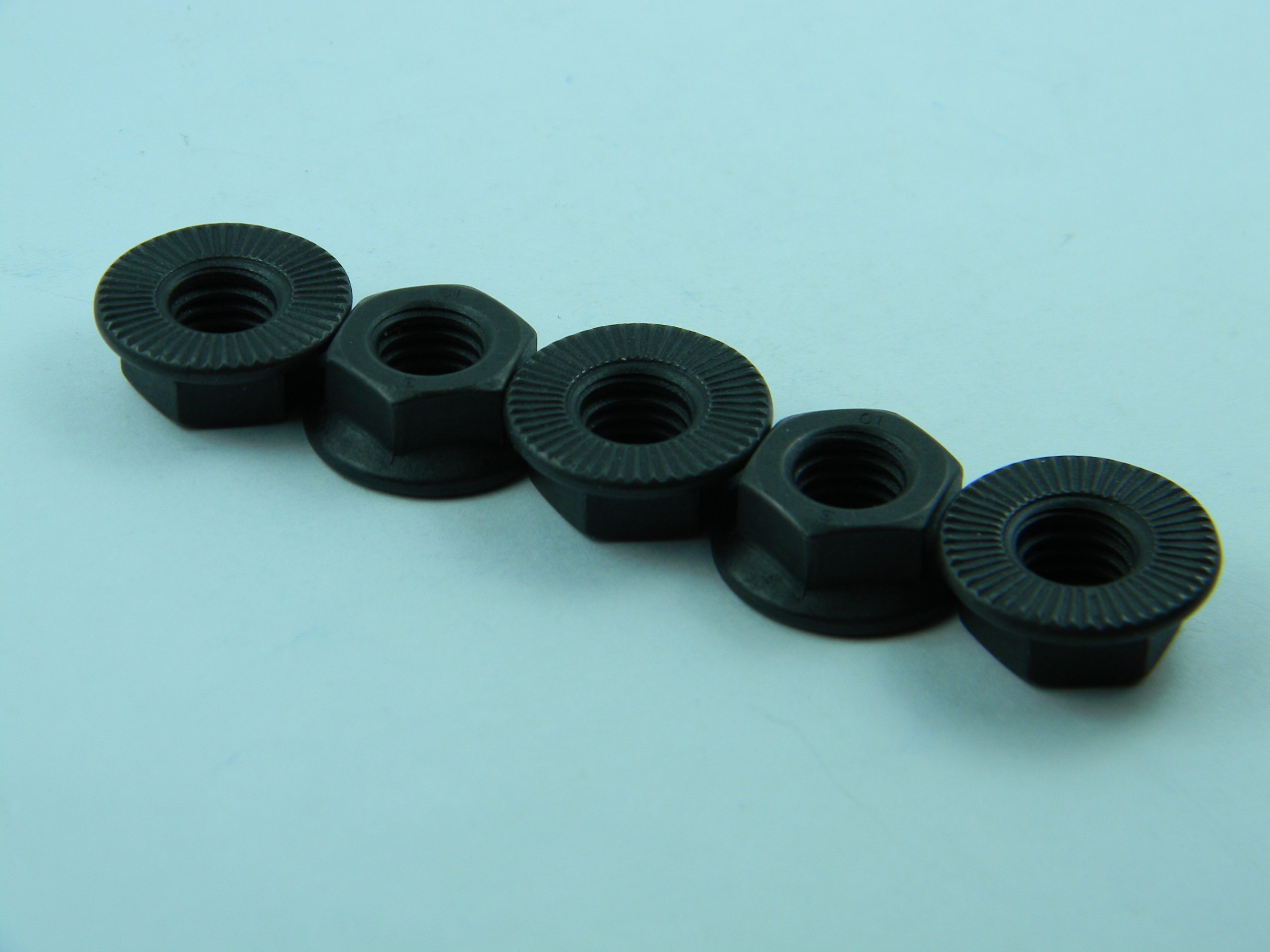 PREVAILING TORQUE FLANGE NUT_1